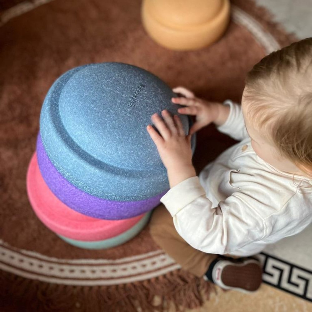 Stapelstein Rainbow Pastel Bundle 6 Stacking Stones + Balance Board