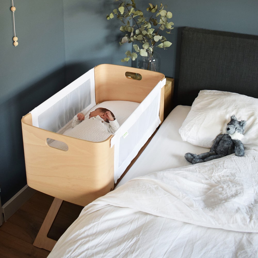 Bednest Crib Co-Sleeper Includes Standard Mattress