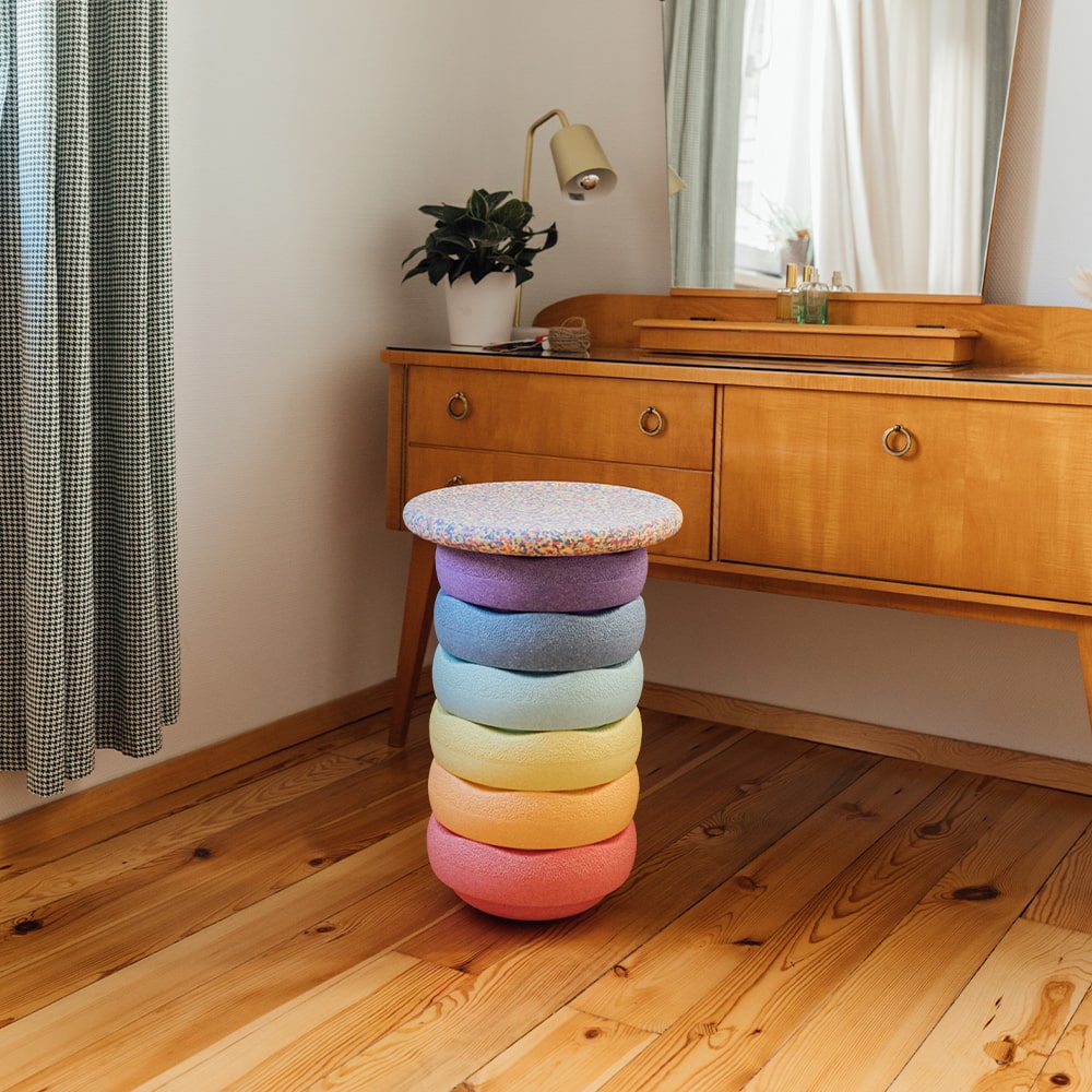 Stapelstein Rainbow Pastel Bundle 6 Stacking Stones + Balance Board