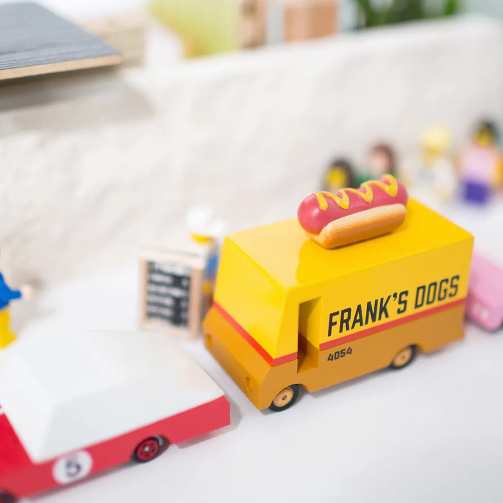 Candylab Foodtruck - Frank´s Dogs3-min